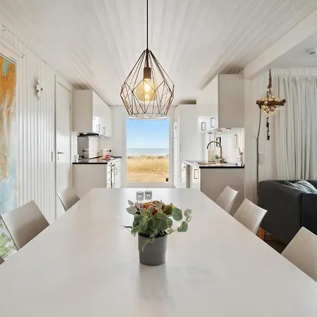 Beautiful In With House Sea View